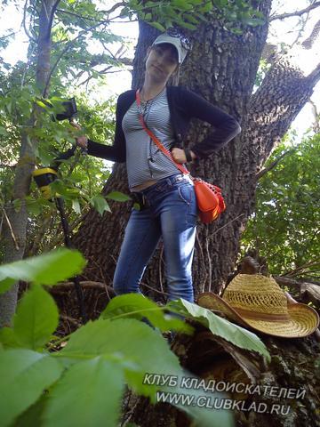 моя супруга, напарник, колега ..где то в лесах Ростовской области