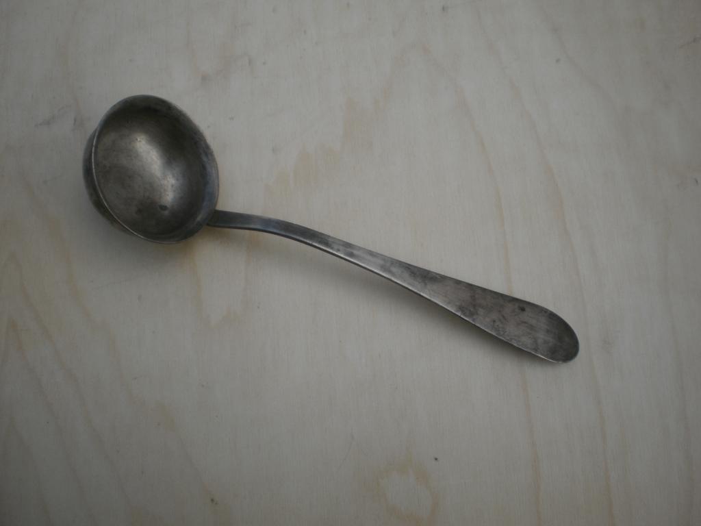 Серебряная ложка