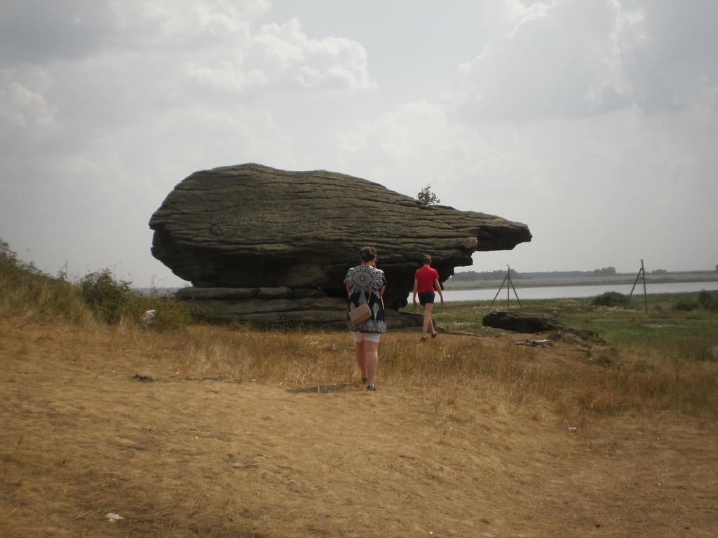 скалы