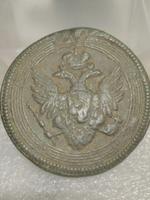 Ничем не чистил, сполоснул водой только .