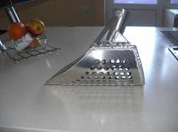 290*180*120. вес 500гр, черенок 32  3000р