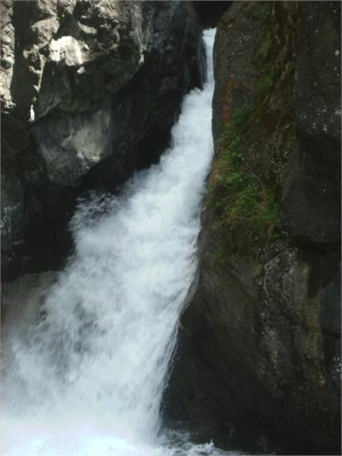 водопад