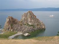 Шаманский мыс острова Ольхон