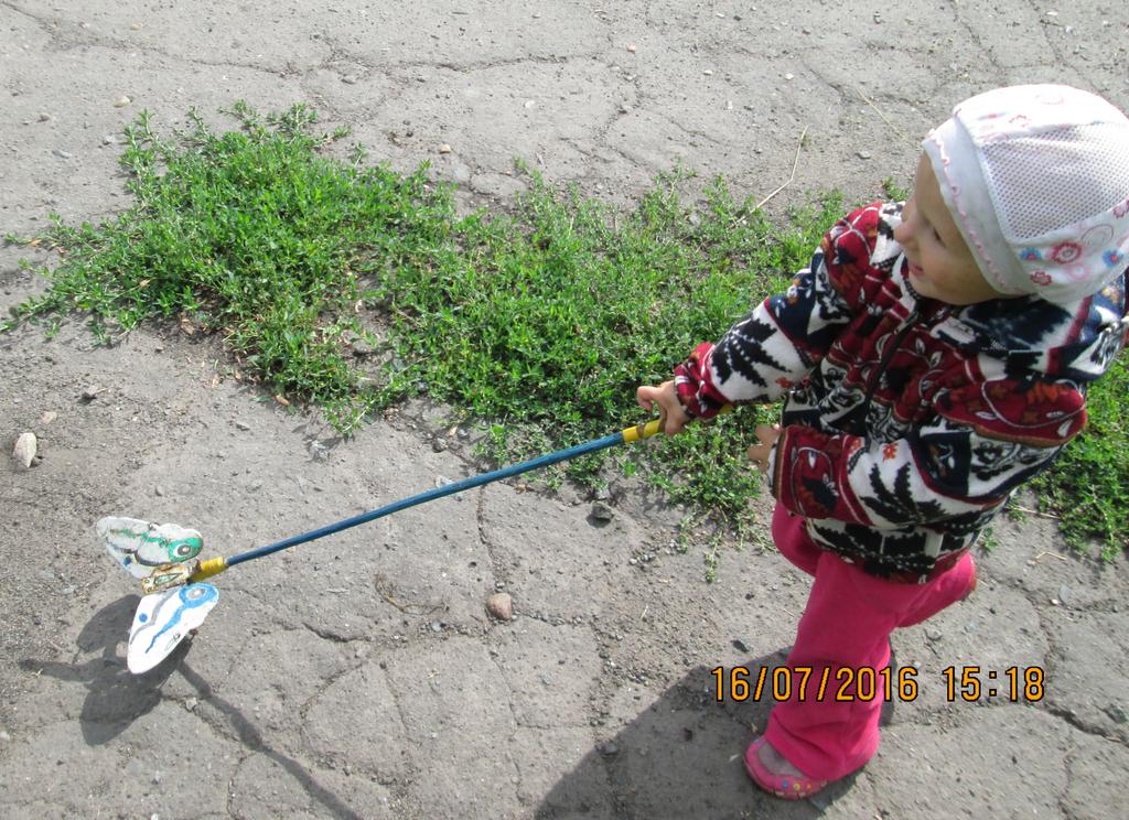 бабочка игрушка прошлого