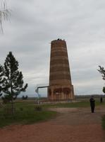 Средневековая башня минарет 