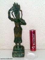 Индийская статуэтка. Вид спереди