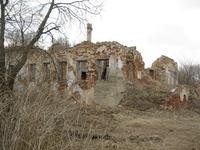 Остатки барского дома.