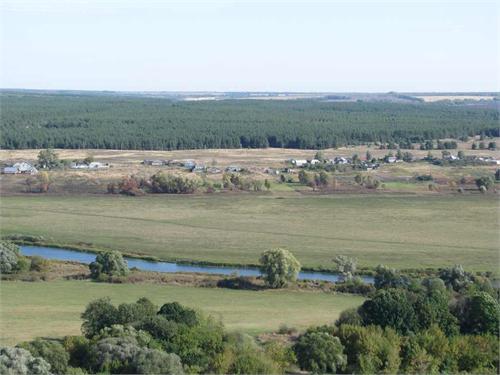 Село на левом берегу Дона