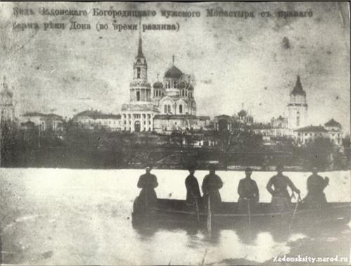 Старое изображение монастыря