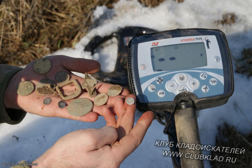 Находки кладоискателя на поле чудес Поиск с металлоискателем под ЛЭП Клуб кладоискателей