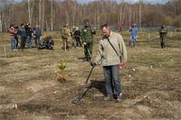 Первое место!  - Сергей с металлодетектором Minelab E-Trac - 10 целей из 11 возможных.