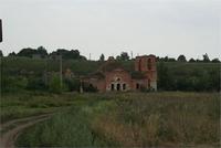 Церковь в д.Слободское, что на против Ишутинского городища. Фото 25 июля 2009 г.