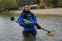 Александр, мой товарищ с Excalibur. В компании всегда веселей, да и по технике безопасности моно дайвинг запрещен.