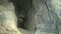 Охотничья пещера недалеко от Голоустного. Один из ходов. Поиск клада в пещере Где искать клады легенды о кладах