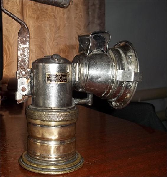 Фонарь.