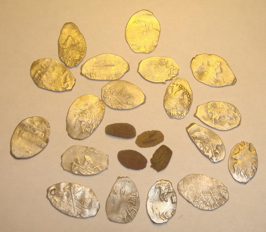 монеты 2011