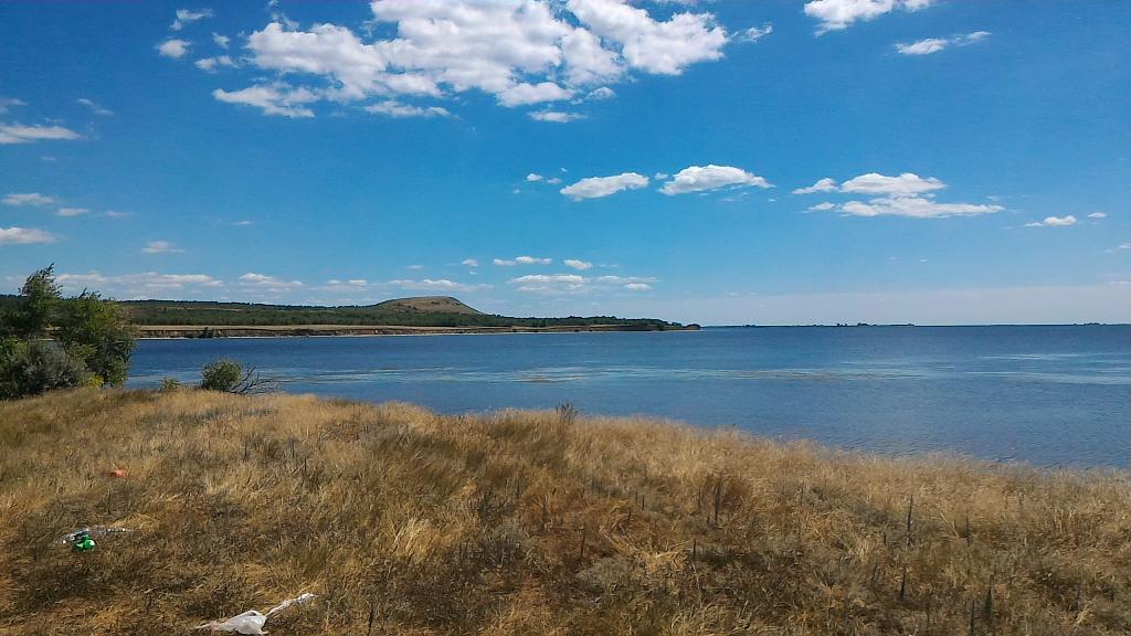 Вид на Ураков бугор