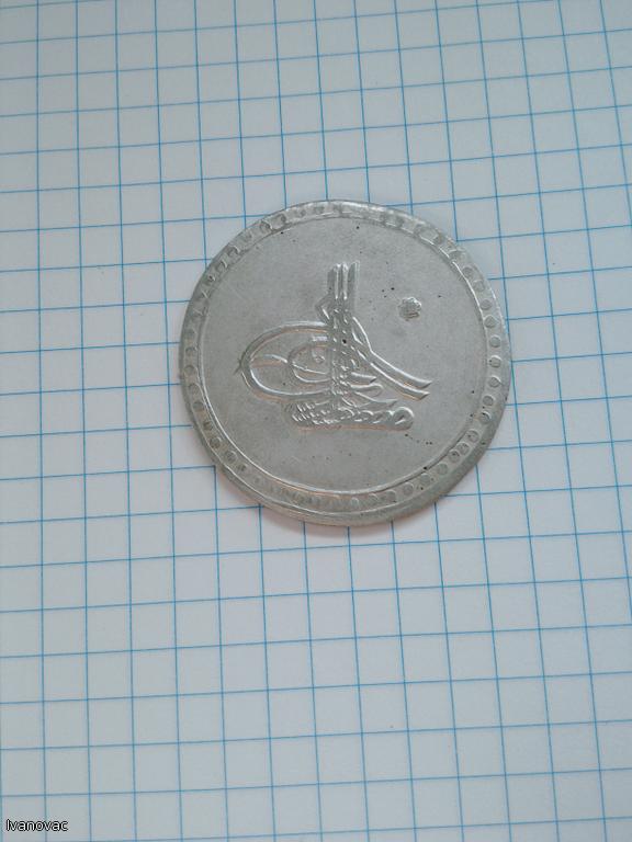 Подскажите цену пажалуста кто знает.