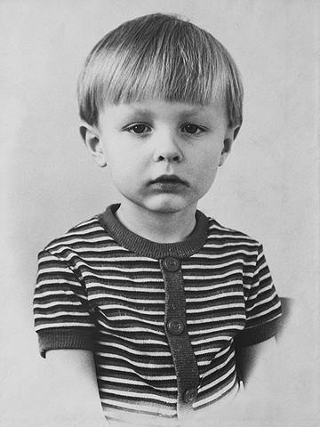 1981г.