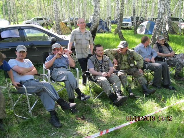 старички копатели перед принятием прсяги и посвященим