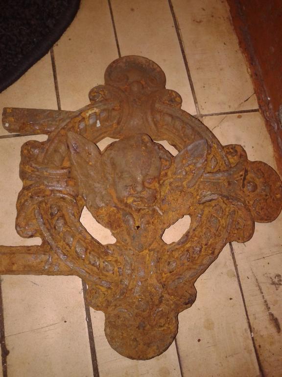  из метала 27см на 27 см