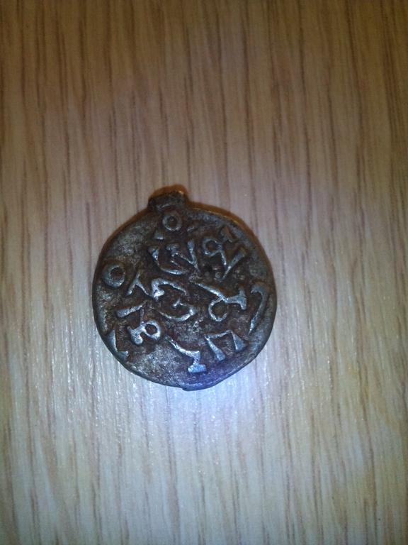  размер с монету в 1руб