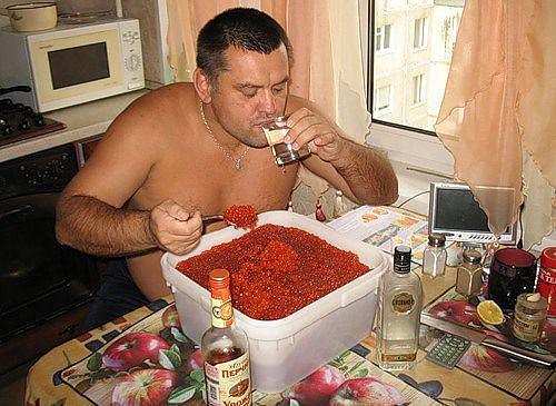 Скромно 