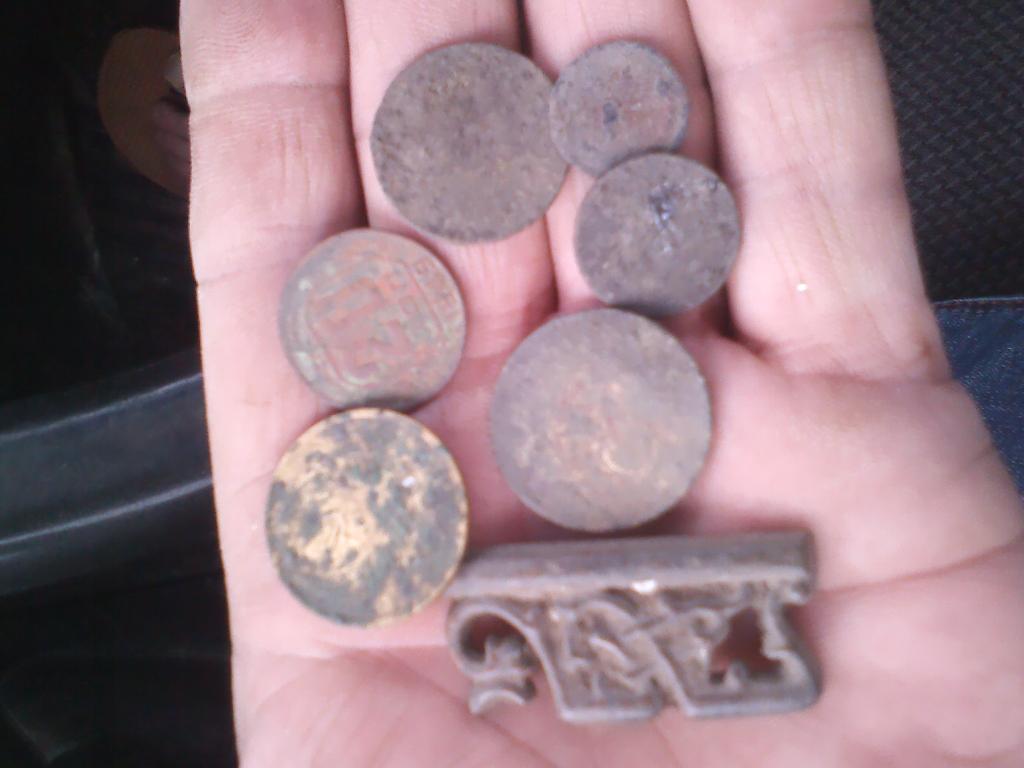 буква А с эполета царевича Алексея Николаевича