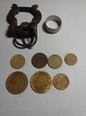 342235