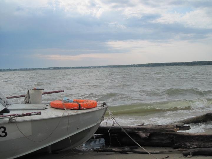 Море волнуется