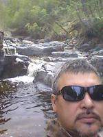селфи у горного ручья