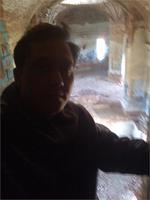 Пытаюсь залезть куда возможно