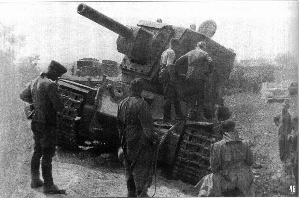 танк КВ-1 фото 5
