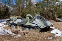 Заброшенная военная техника посреди леса в подмосковье