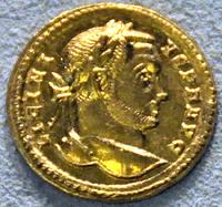 редкая древнеримская золотая монета