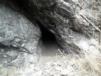 Усть-Кяхтинская пещера.