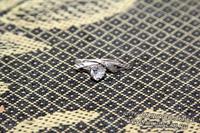 Серебряная сережка с фионитами