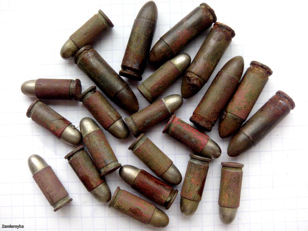 7.65x17 и 9х23
